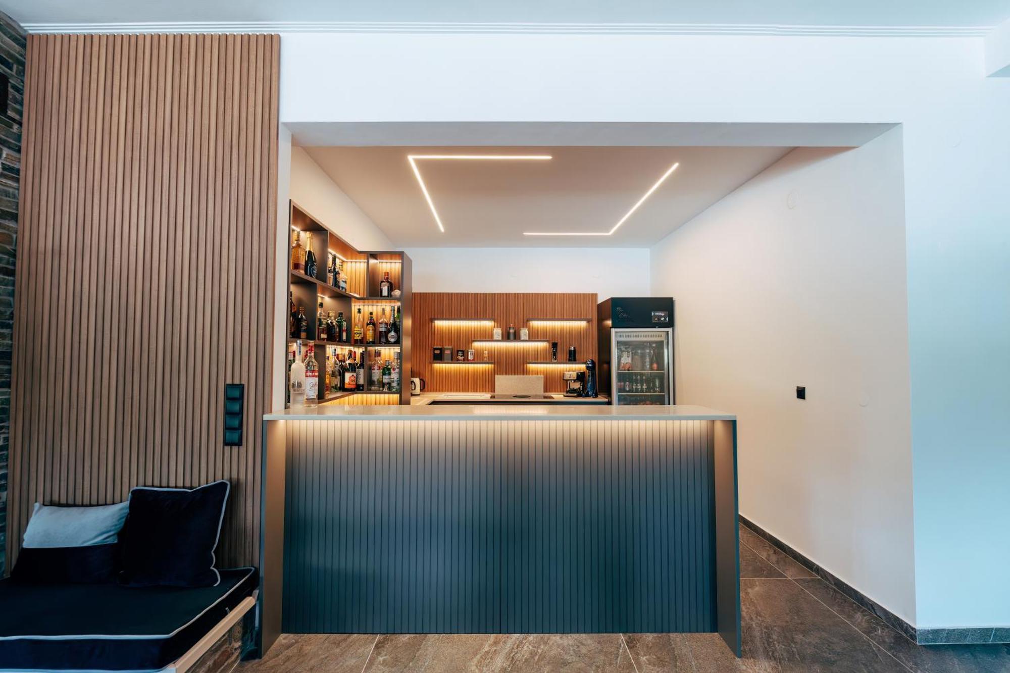 Hotel Agistro Ángistron 외부 사진