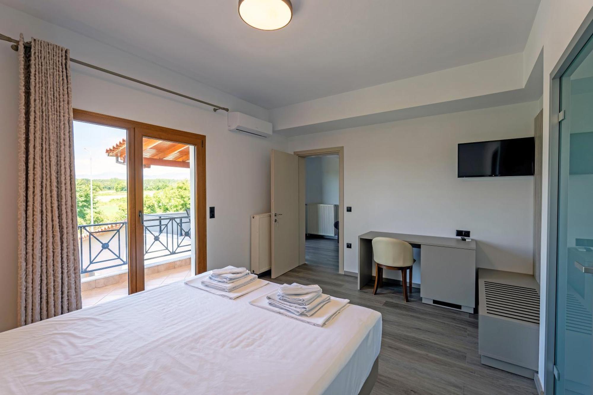Hotel Agistro Ángistron 외부 사진