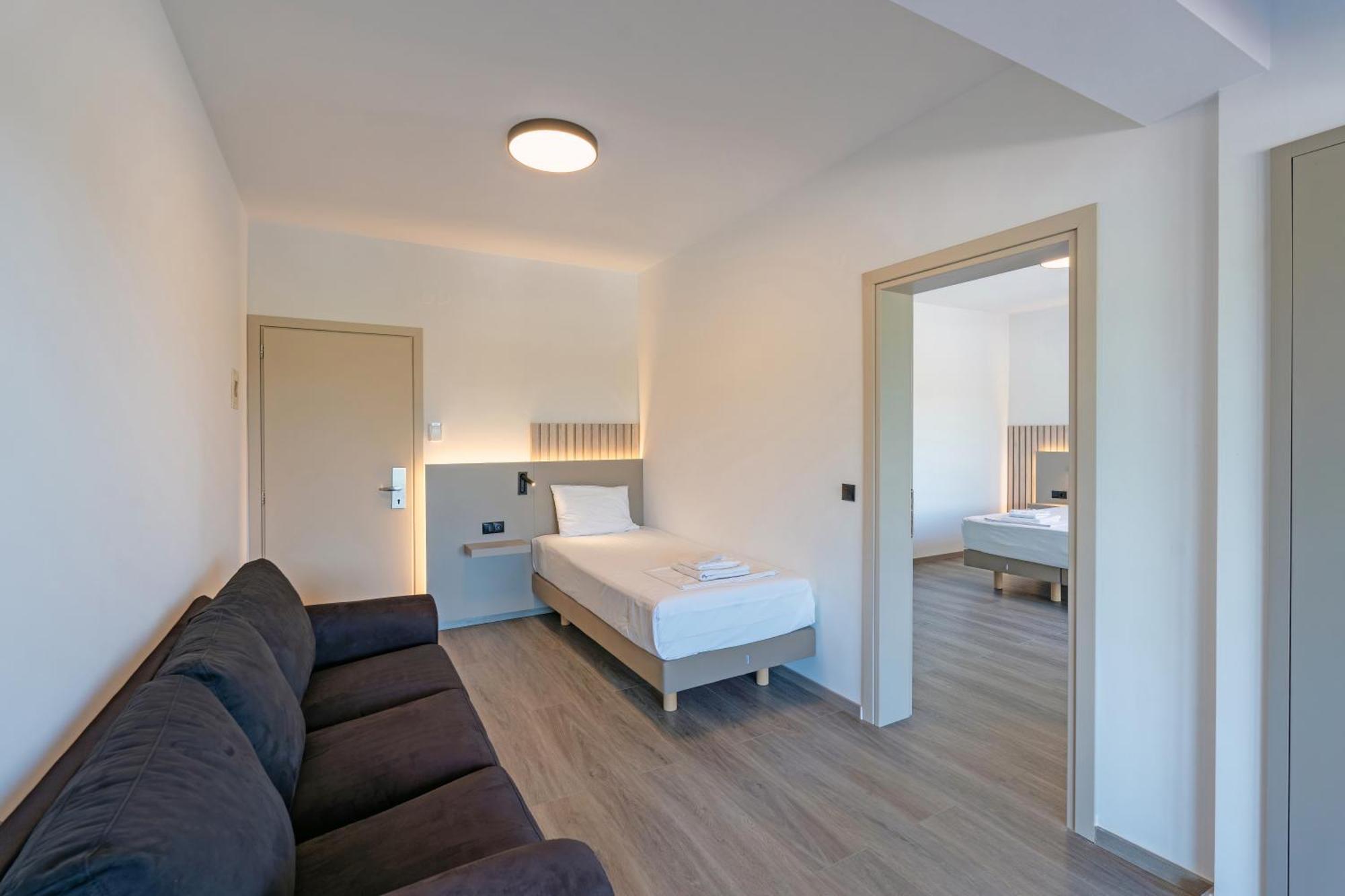 Hotel Agistro Ángistron 외부 사진